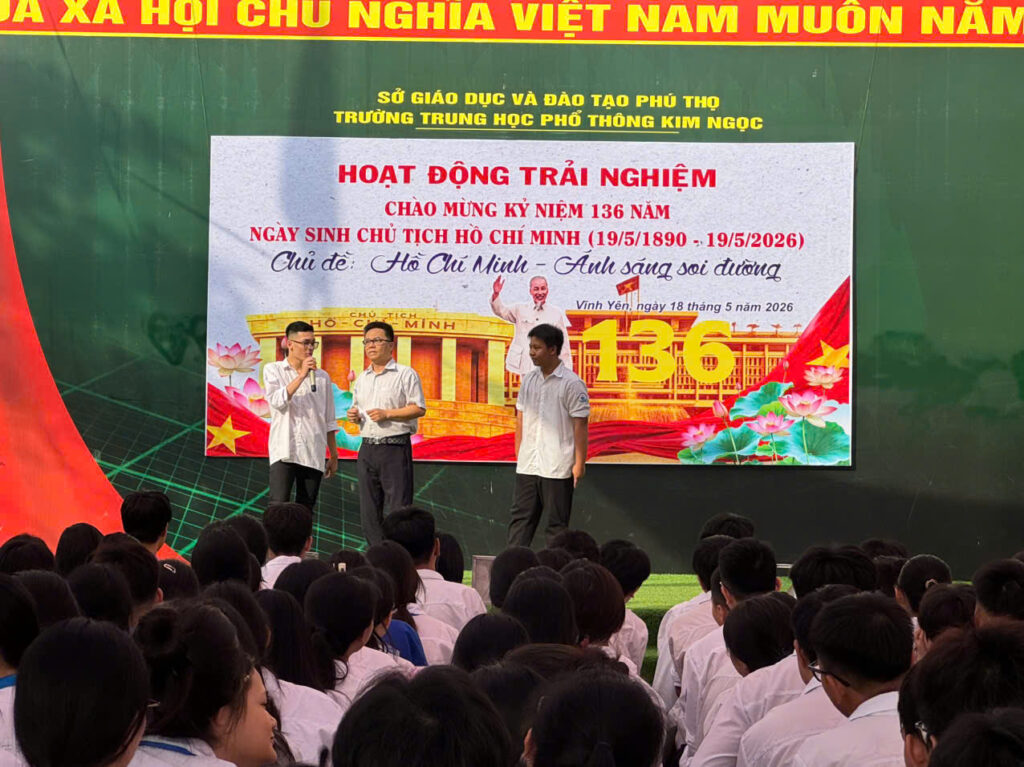 VNAS ĐỒNG HÀNH CÙNG HỌC SINH PHÚ THỌ – MỞ CÁNH CỬA NGHỀ NGHIỆP HÀNG KHÔNG TƯƠNG LAI
