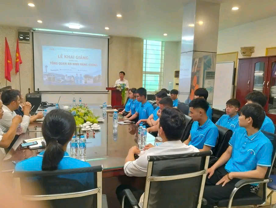 LỄ KHAI GIẢNG MÔN TỔNG QUAN AN NINH HÀNG KHÔNG